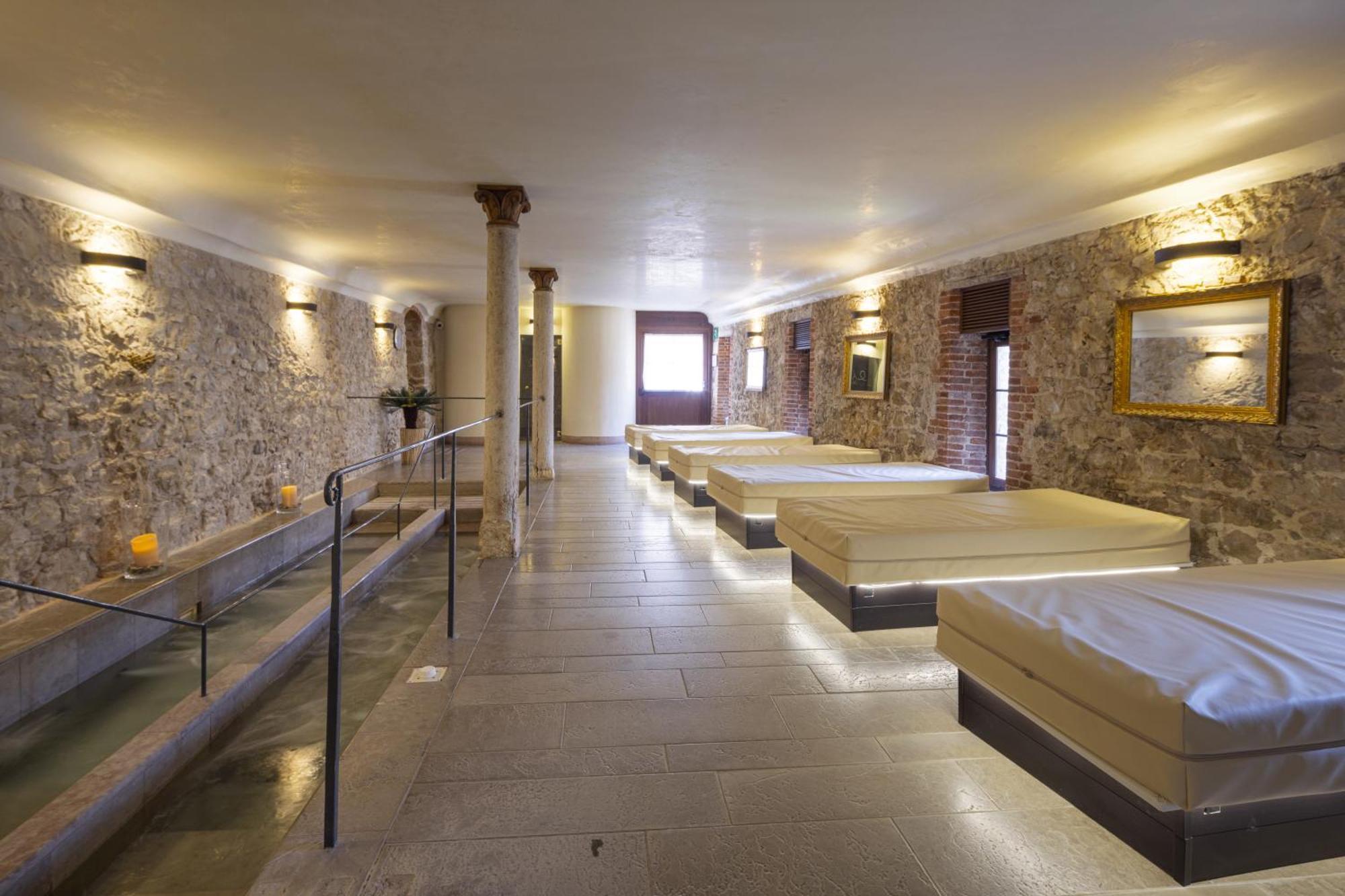 Castelbrando Hotel Чизон ди Валмарино Екстериор снимка