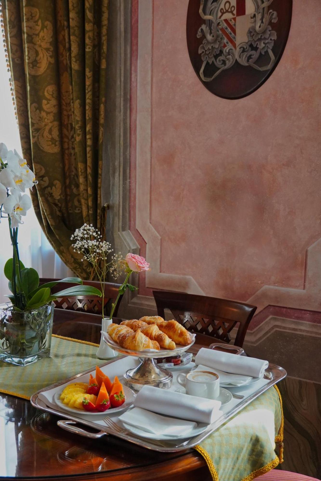 Castelbrando Hotel Чизон ди Валмарино Екстериор снимка