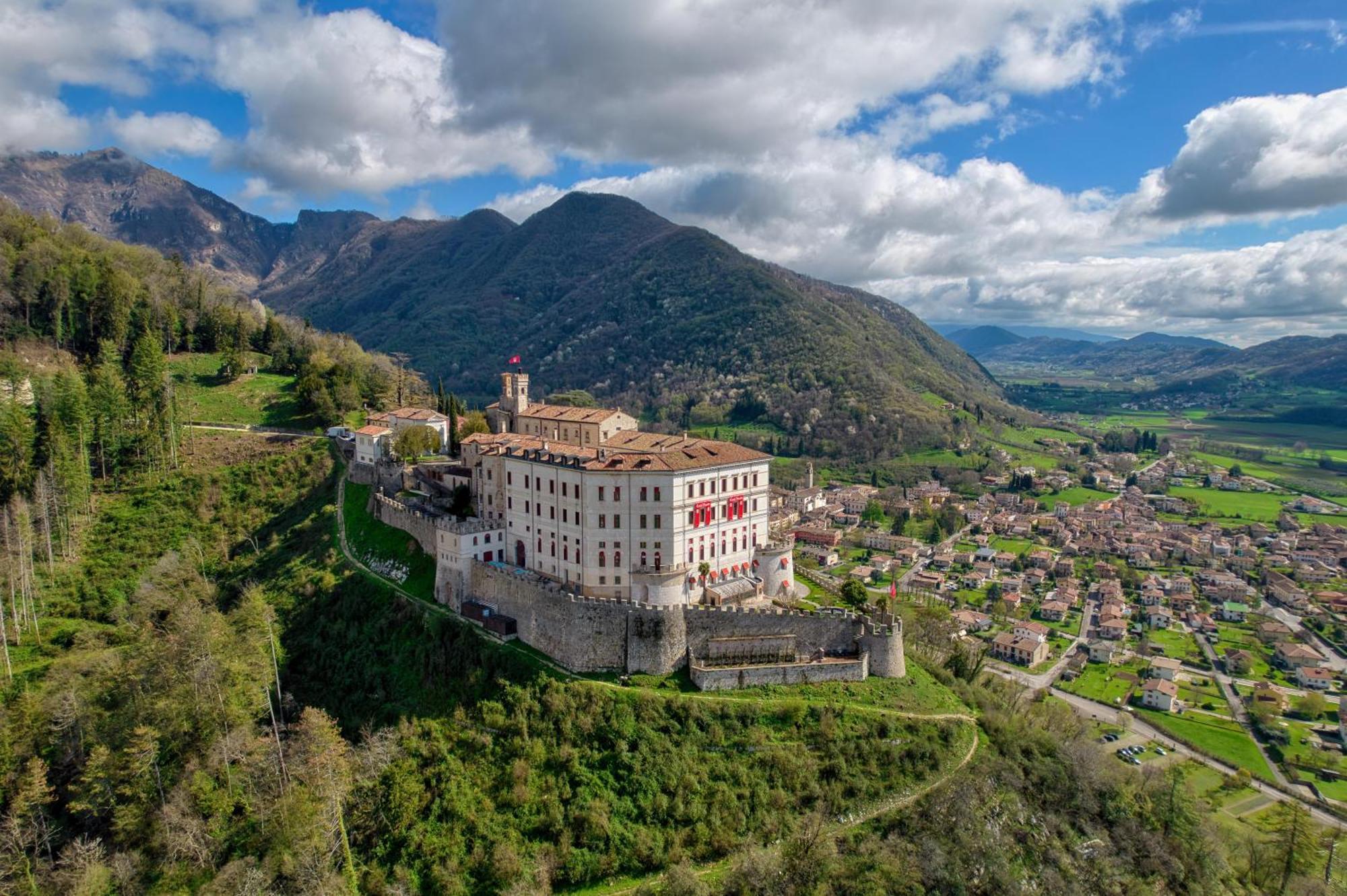 Castelbrando Hotel Чизон ди Валмарино Екстериор снимка