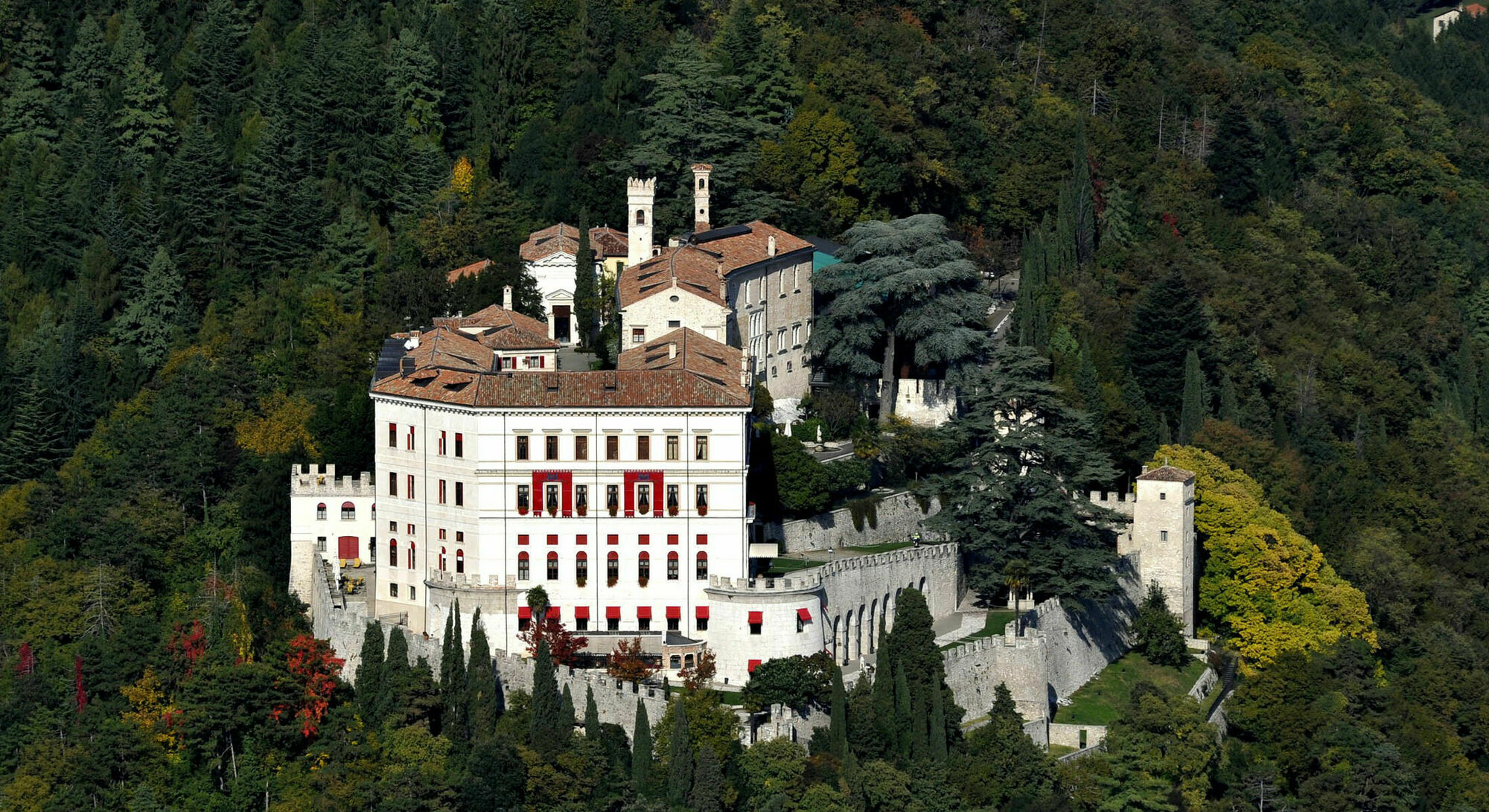 Castelbrando Hotel Чизон ди Валмарино Екстериор снимка
